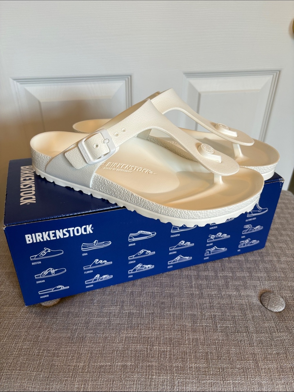 NIB BIRKENSTOCK White EVA Thong Sandals with Buckles